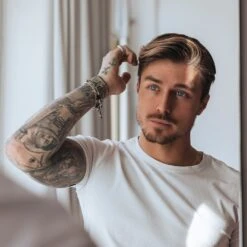 The Booster Thickening Leave-In Tonic 11 The Booster Thickening Leave-In Tonic -SOHO || Wella Professionals Verkoopwinkel 5LEihc758346 8 dgl NL