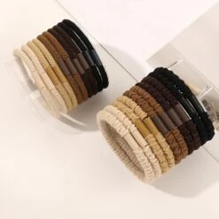 Priya Haarband -SOHO || Wella Professionals Verkoopwinkel https media prod eu 1.mirakl.net SOURCE 07d9715f9c4c4779b993381ec6be633e