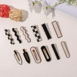 SOHO Ezra Haarclip -SOHO || Wella Professionals Verkoopwinkel https media prod eu 1.mirakl.net SOURCE 289ab0b25ee641479ef1a0c61d8f8a16