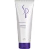 Wella Professionals SP SmoothenSmoothen Conditioner -SOHO || Wella Professionals Verkoopwinkel https media prod eu 1.mirakl.net SOURCE 2f0cc91bc2e24f32a2a4dbc6816d03eb