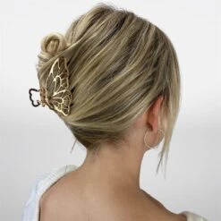 SOHO Vlinder Haarclip -SOHO || Wella Professionals Verkoopwinkel https media prod eu 1.mirakl.net SOURCE 63707e17feff4e15b0f095655ef2c44d