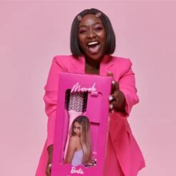 Barbie Blowout Kit -SOHO || Wella Professionals Verkoopwinkel xBrhAf1121650 3 global